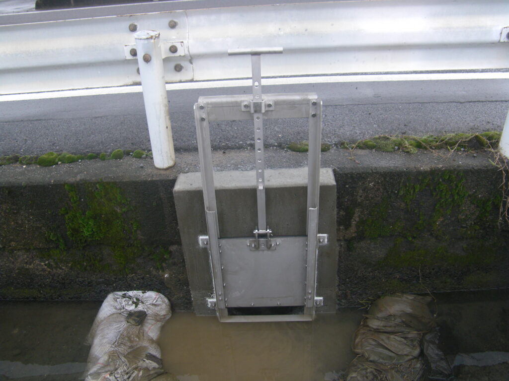 簡易ゲート完成写真
正面から撮影